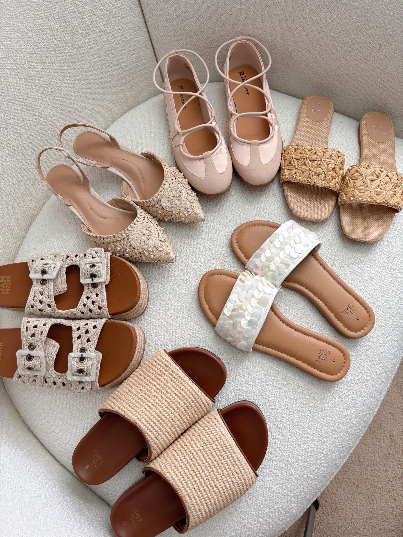 New Walmart spring shoes!



#walmartspring #walmartshoes #walmartsandals #timeandtruspringfashion

#LTKSeasonal