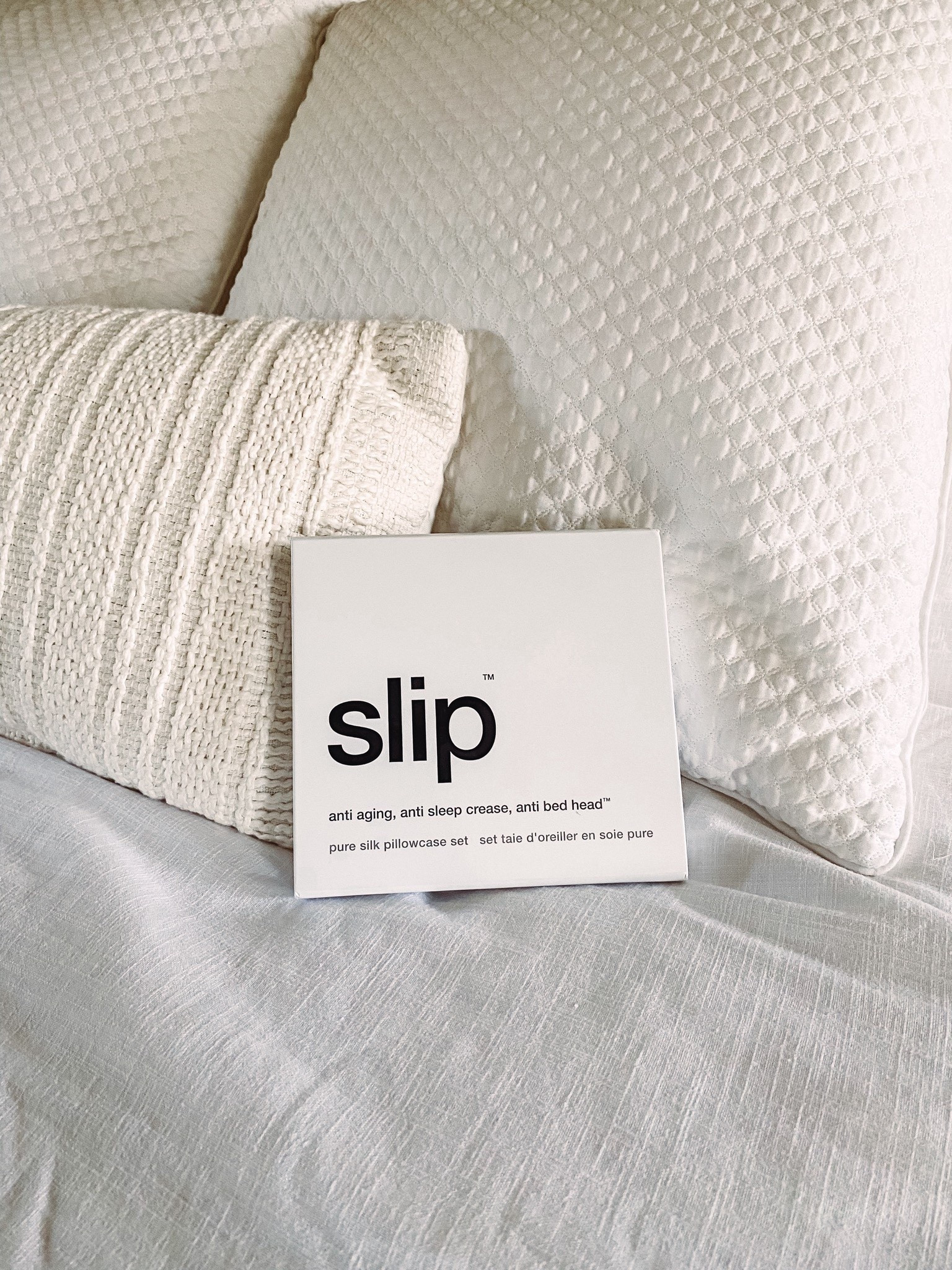 Love our slip silk pillowcases! 🤍

Bedroom // bedding // Target // Nordstrom // Amazon find // pillows 


#LTKHome #LTKFindsUnder100 #LTKSaleAlert