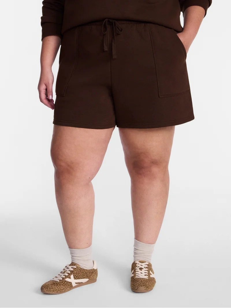 Terra & Sky Women's Plus Fleece Drawstring Shorts with Patch Pockets, Sizes 0X-5X | Walmart (US)