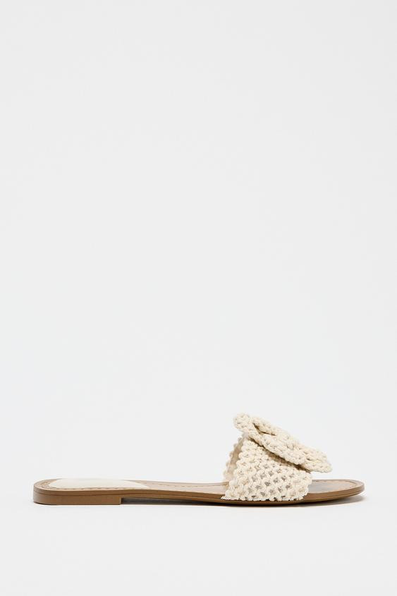 CROCHET BOW FLAT SANDALS | Zara US