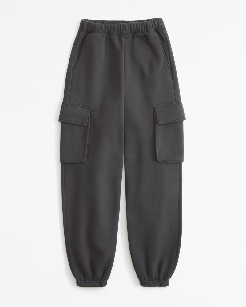 Abercrombie & Fitch Women's Essential Oversized Cargo Sunday Sweatpant in Charcoal Grey - Size XXS | Abercrombie & Fitch (US)