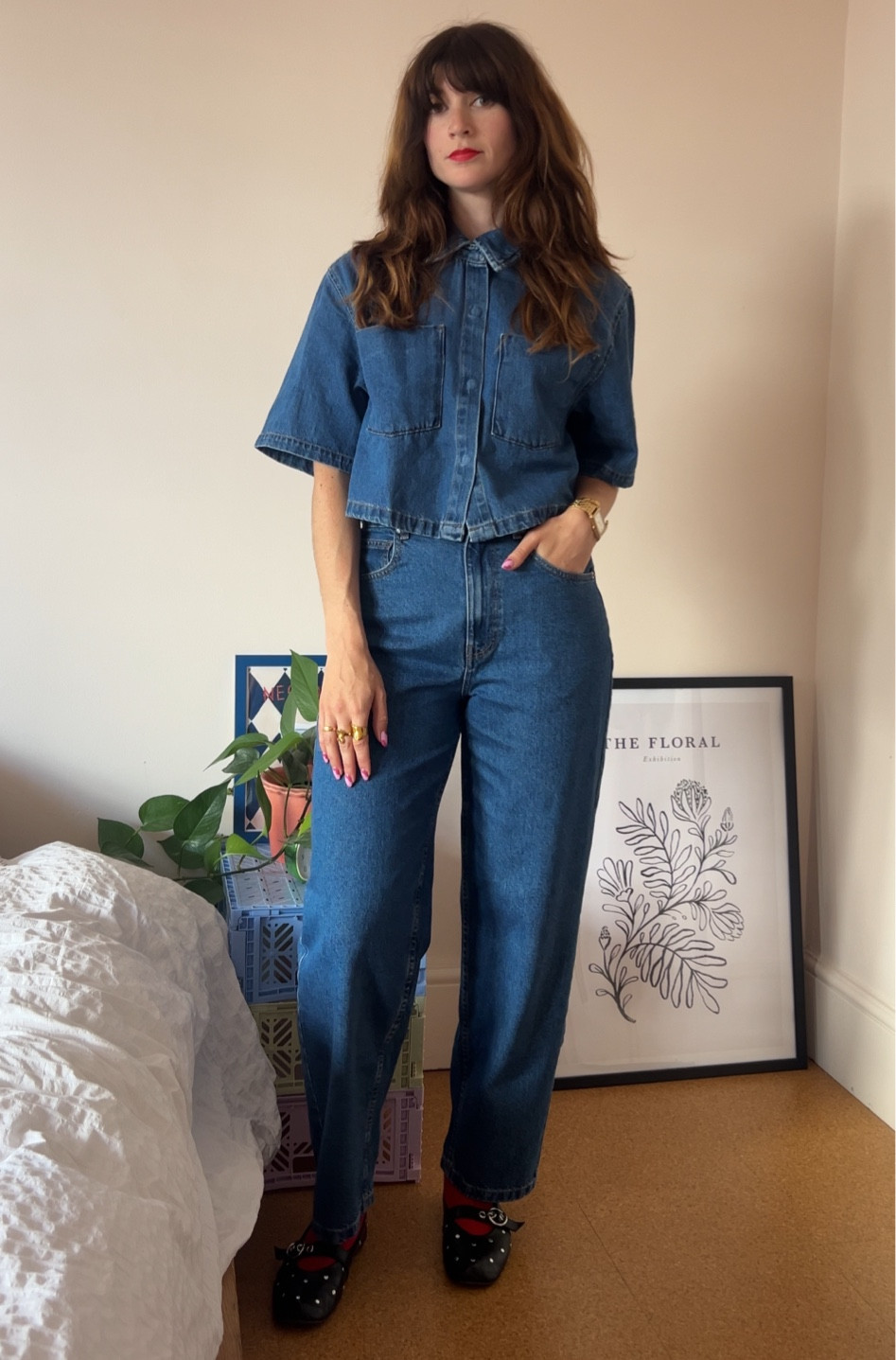 Double denim! A cropped denim shirt and pair of barrel leg jeans from ASOS ❤️ #asos #barrellegjeans

#LTKuk #LTKeurope #AugustBrandSpotlight