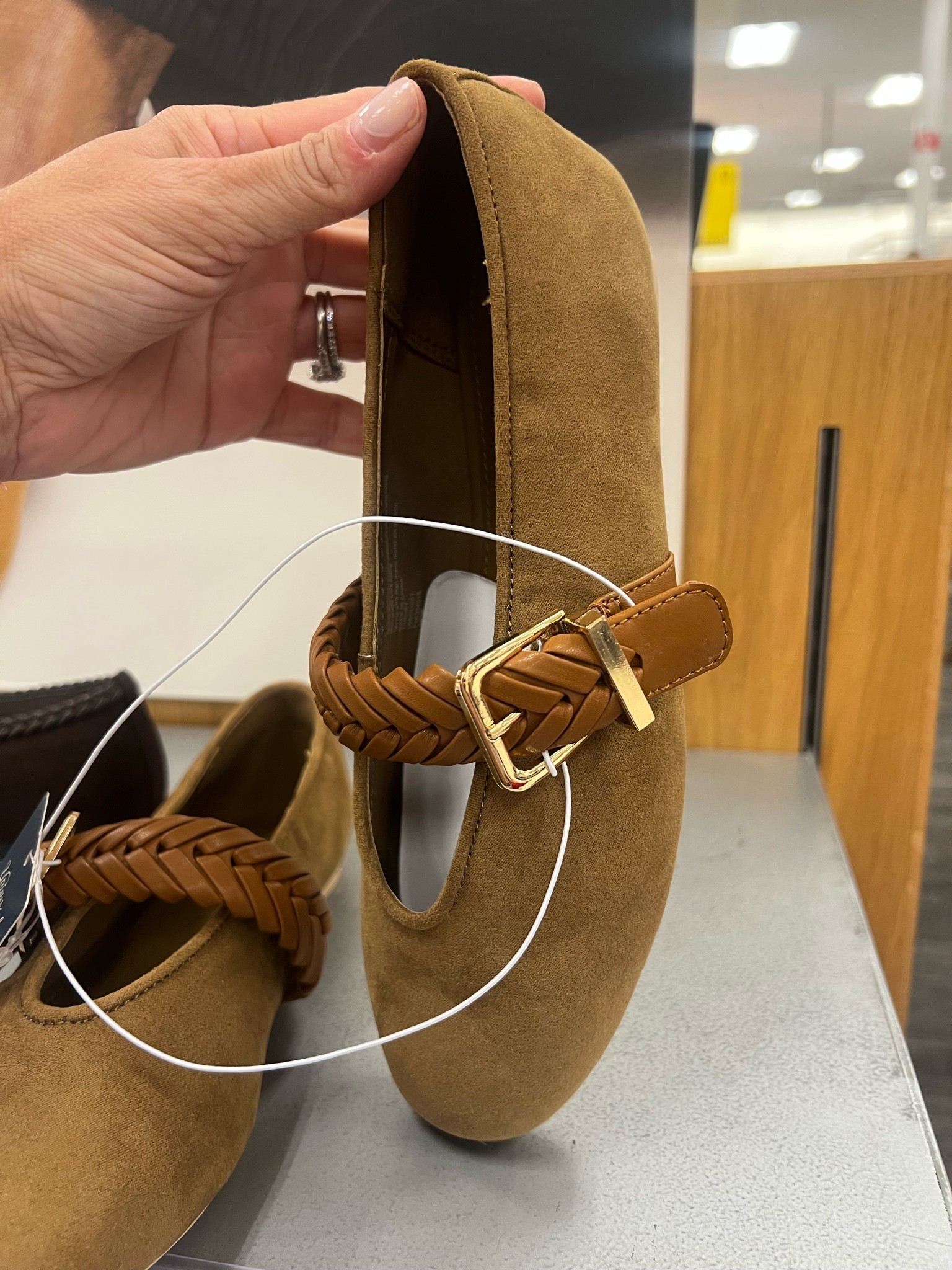 The actual cutest $35 flats
For fall!