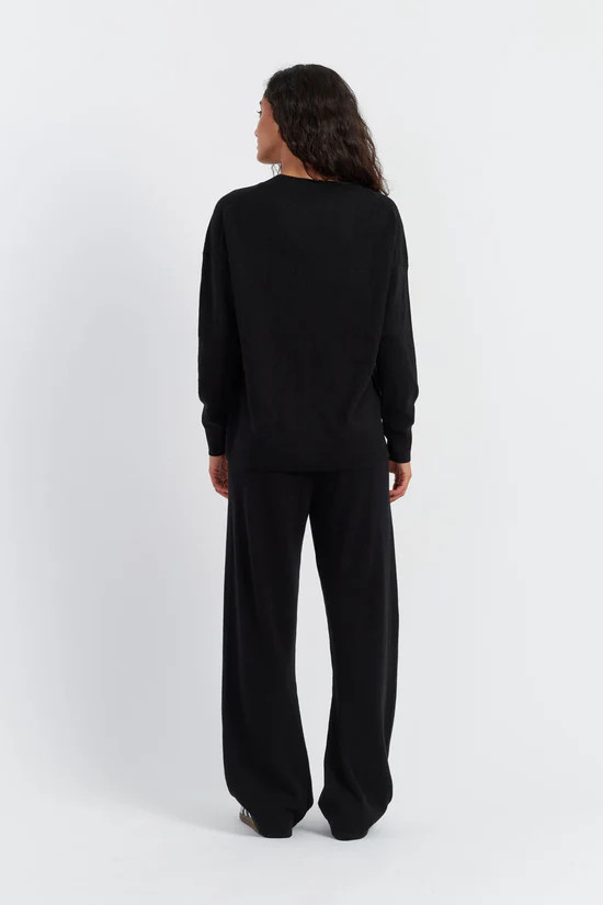 Black Wool-Cashmere Slouchy Sweater | Chinti & Parker