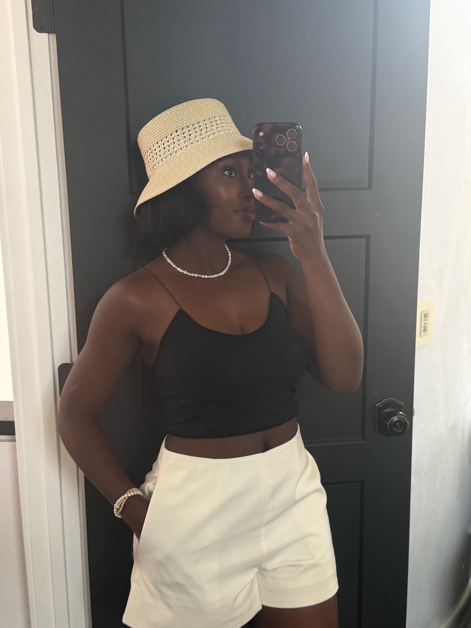 Perfect pleated white shorts for summer and spring!

#LTKPetite #LTKMidsize #LTKmomlife