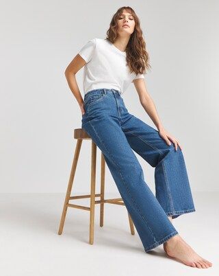 Mid Wash 00s Wide Leg Jean | Simply Be (UK)