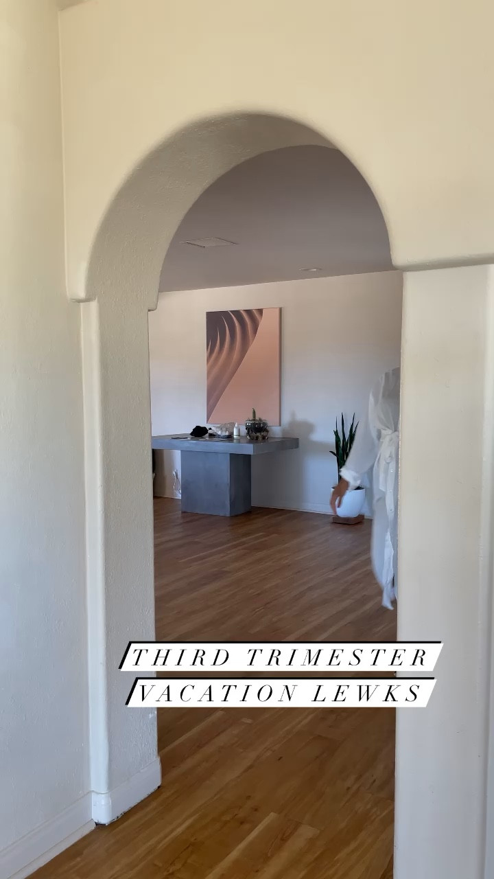 It’s giving third trimester fashionista with a side of tired. 😂 Point is, you can be fly AND tired at the same time with these lewks! 😂

#LTKfindsunder100 #LTKmidsize #LTKbump