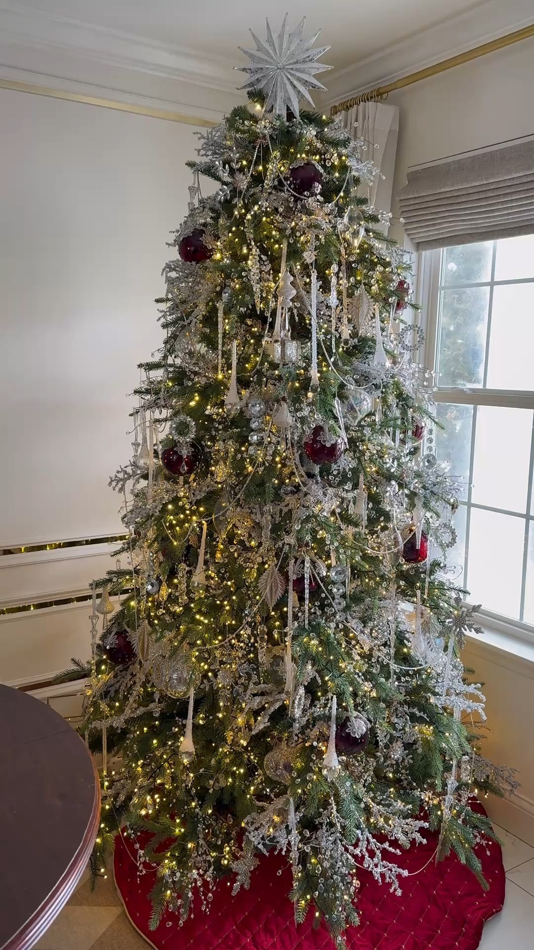 We were hoping for a white Christmas! But, no snow forecast. Are you ready for Christmas? We are getting ready for our Christmas Eve Dinner. 

#christmaseve #christmastree #crystalchristmastree #glasstree #timelessdesigns  
