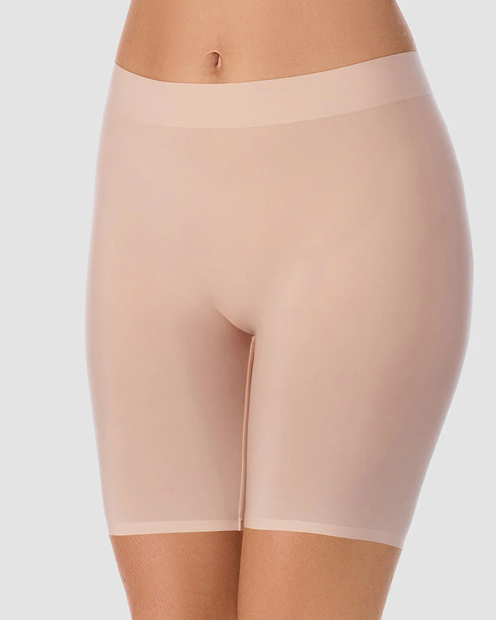 Heavenly Stretch No Slip Short - Champagne | On Gossamer
