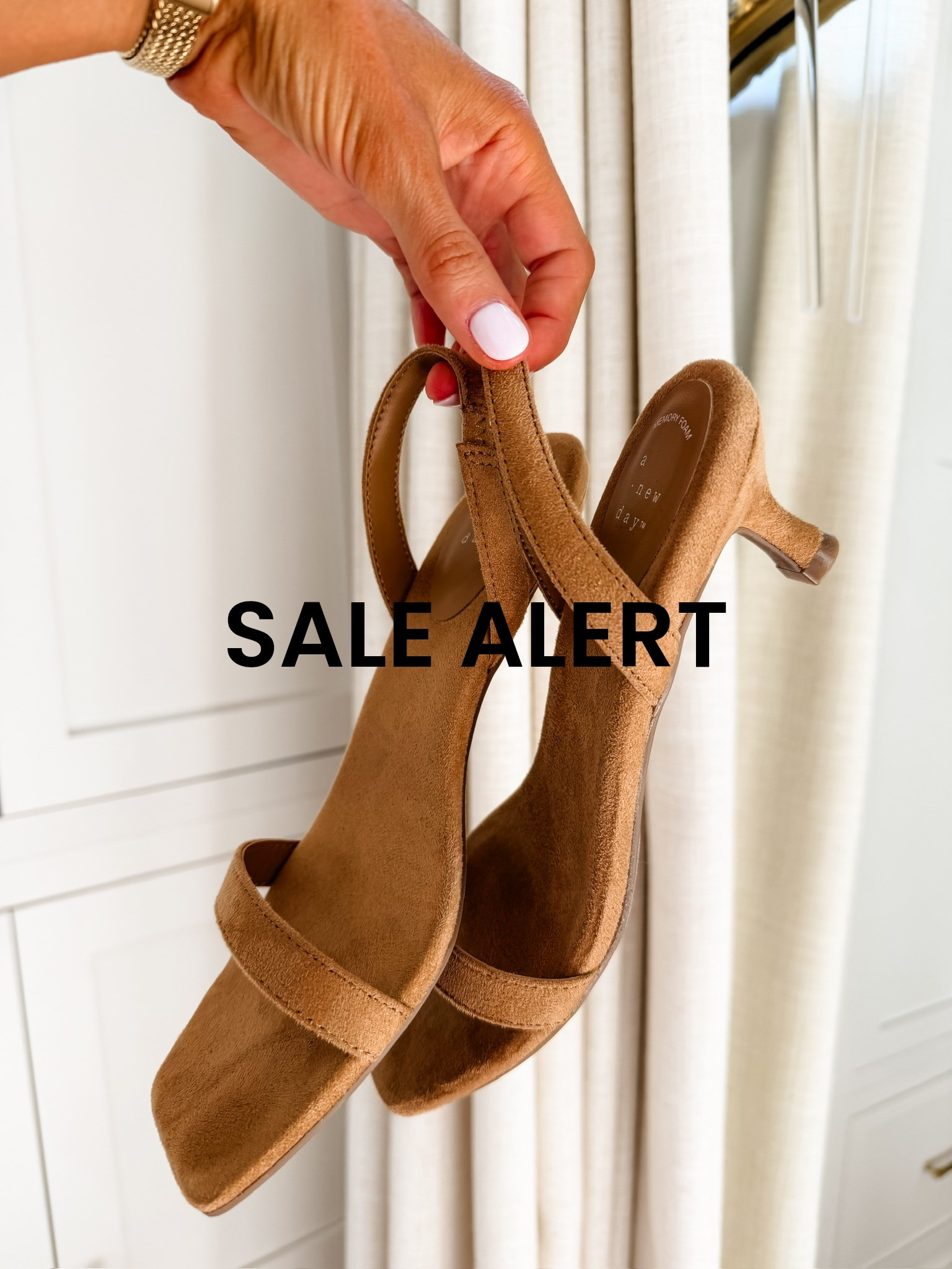 Been loving these kitten heels! They match with so many things whether it’s a dress or jeans and a blouse! On sale for 30% off under $25👏🏻

Loverly grey, Target sale, shoes for fall, women’s heels, under 25 kitten heel suede, heeled sandal, versatile neutral shoe

#LTKSeasonal