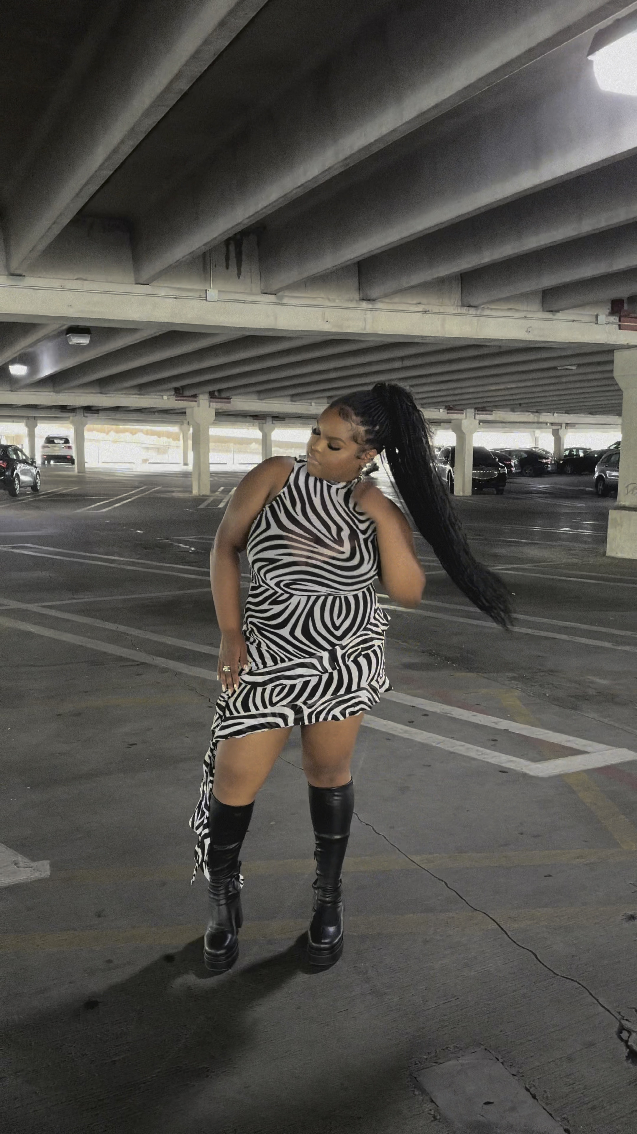 ZEBRA🦓 Here is my look from the Party Next Door concert ✨


 #fashiontips #fashion #concertlooks #plussizefashion #fashionblogger