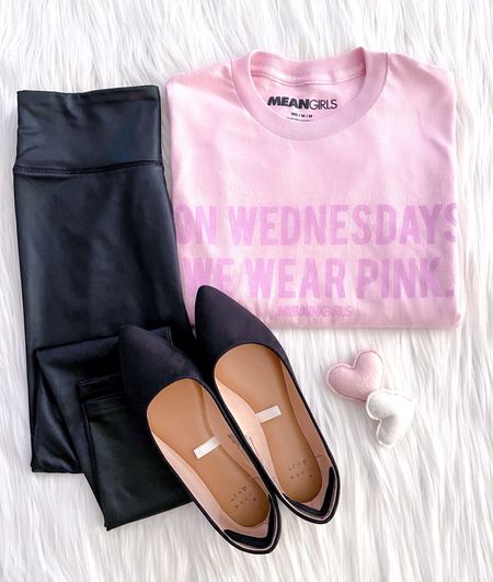 Casual Valentine’s Day outfit idea. 



Vday outfit, Vday outfits, graphic t-shirt, 
Oversized t-shirt, target leggings, target outfit 

#LTKover40 #LTKstyletip #LTKshoecrush #LTKfindsunder50 #LTKSeasonal