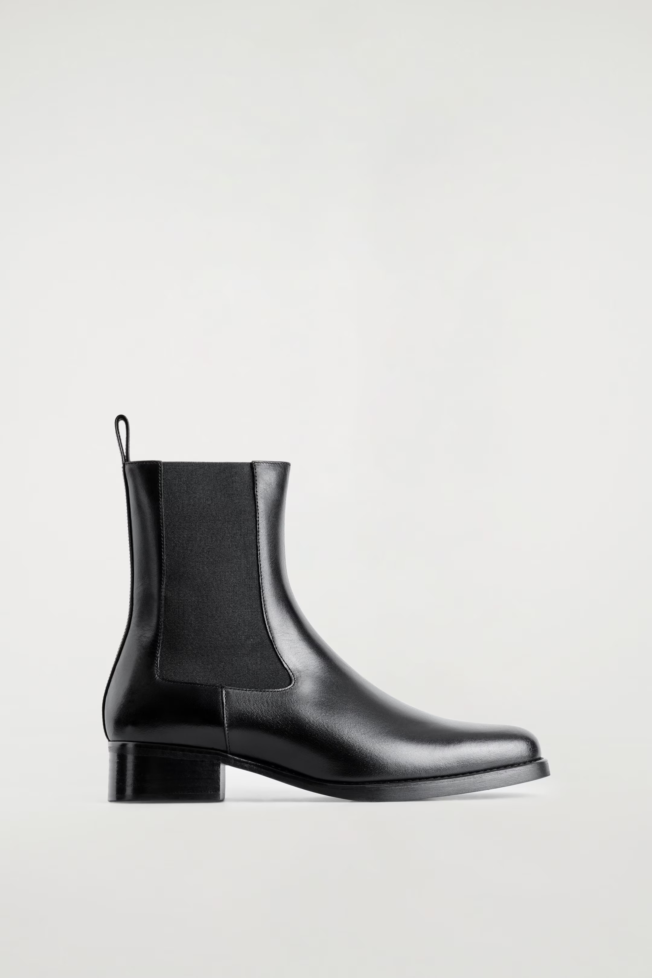LEATHER CHELSEA BOOTS - BLACK | COS | COS UK
