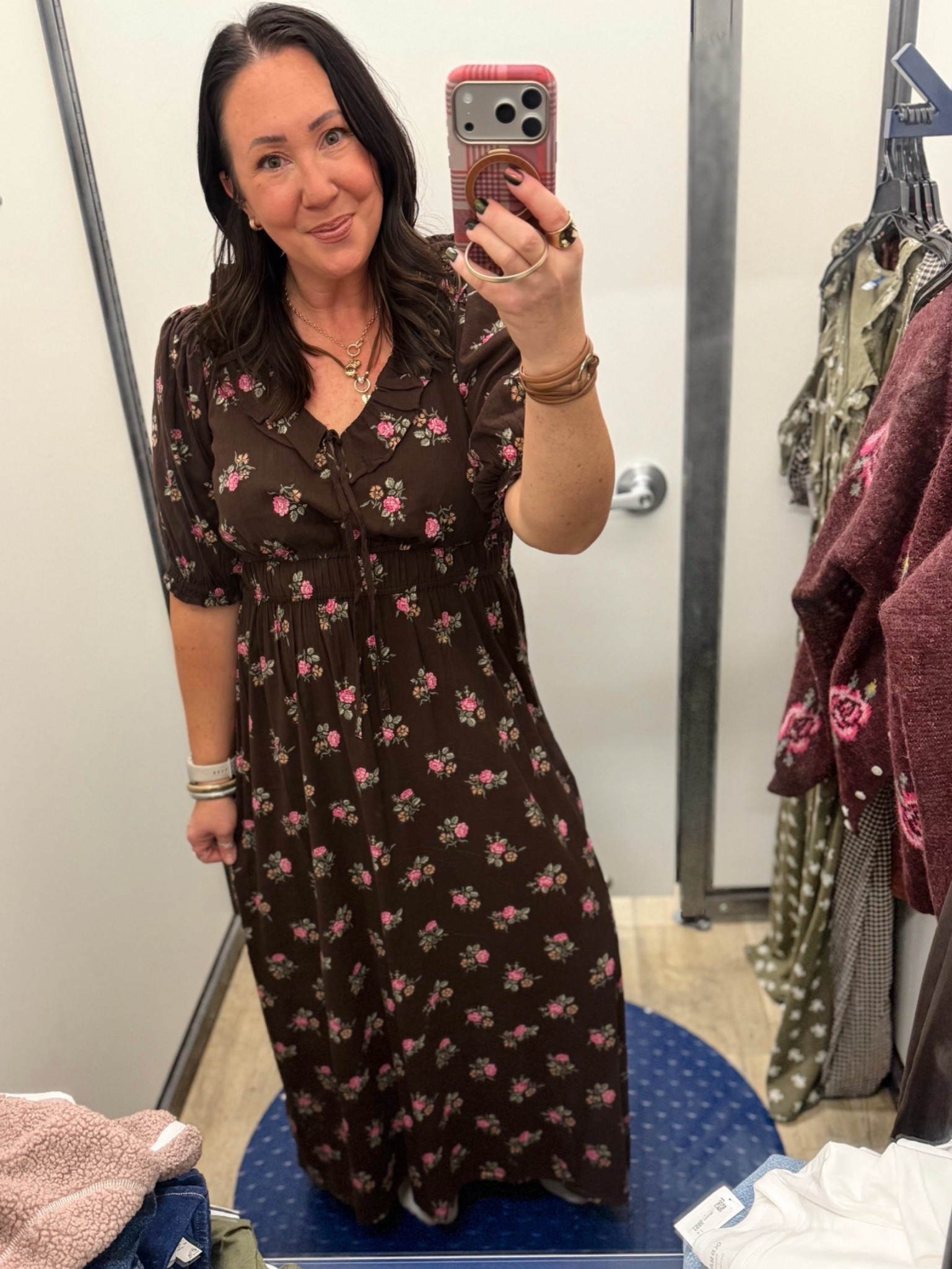 Ruffle collar boho maxi dresses! Love this brown floral!  Wearing a large.

#LTKMidsize #LTKOver40 #LTKSeasonal