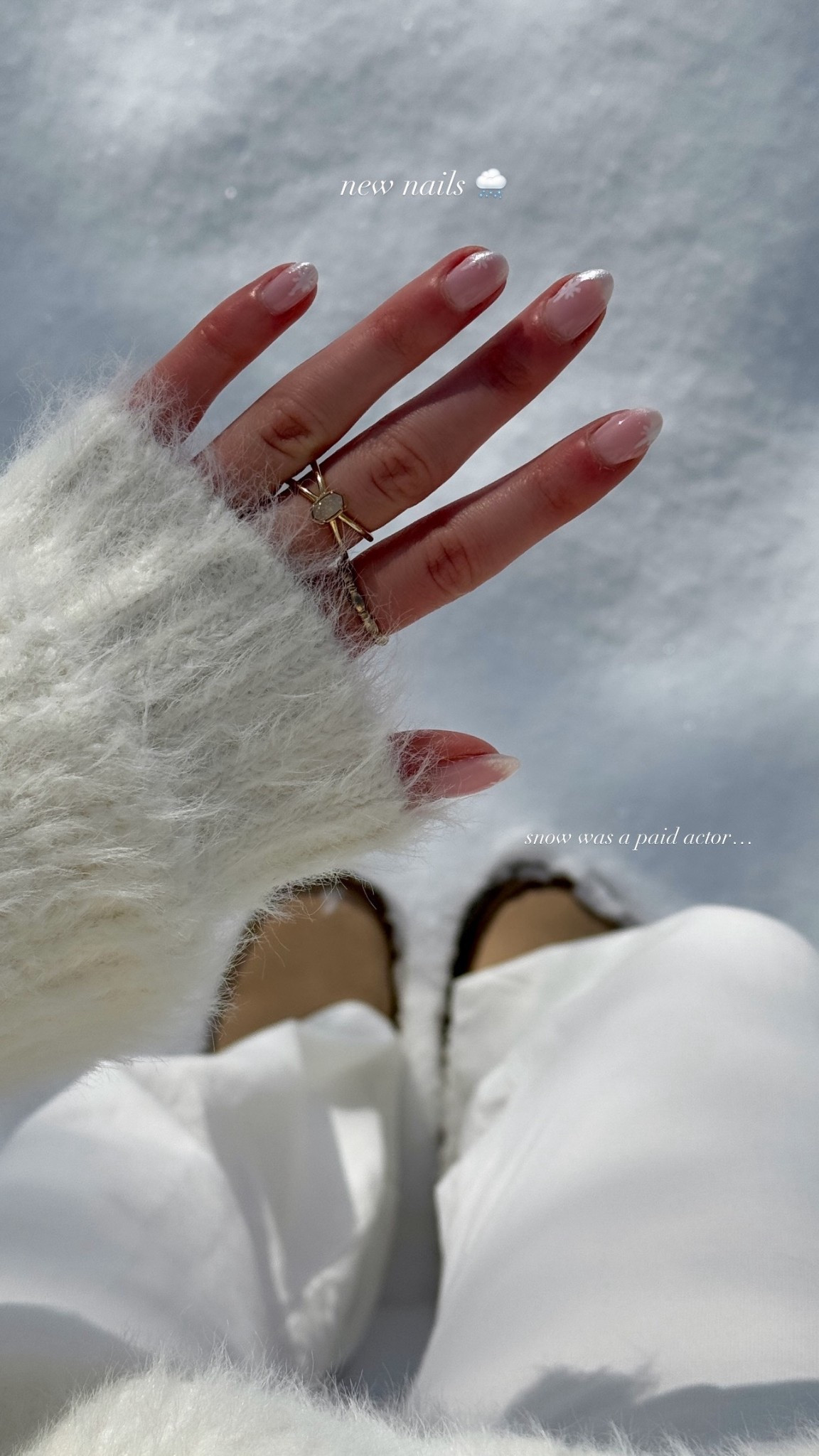 winter nail inspo 🌨️🤍

#winternails #nailinspo #januarynails

#LTKgrwm #LTKselfcare #LTKmorningroutine