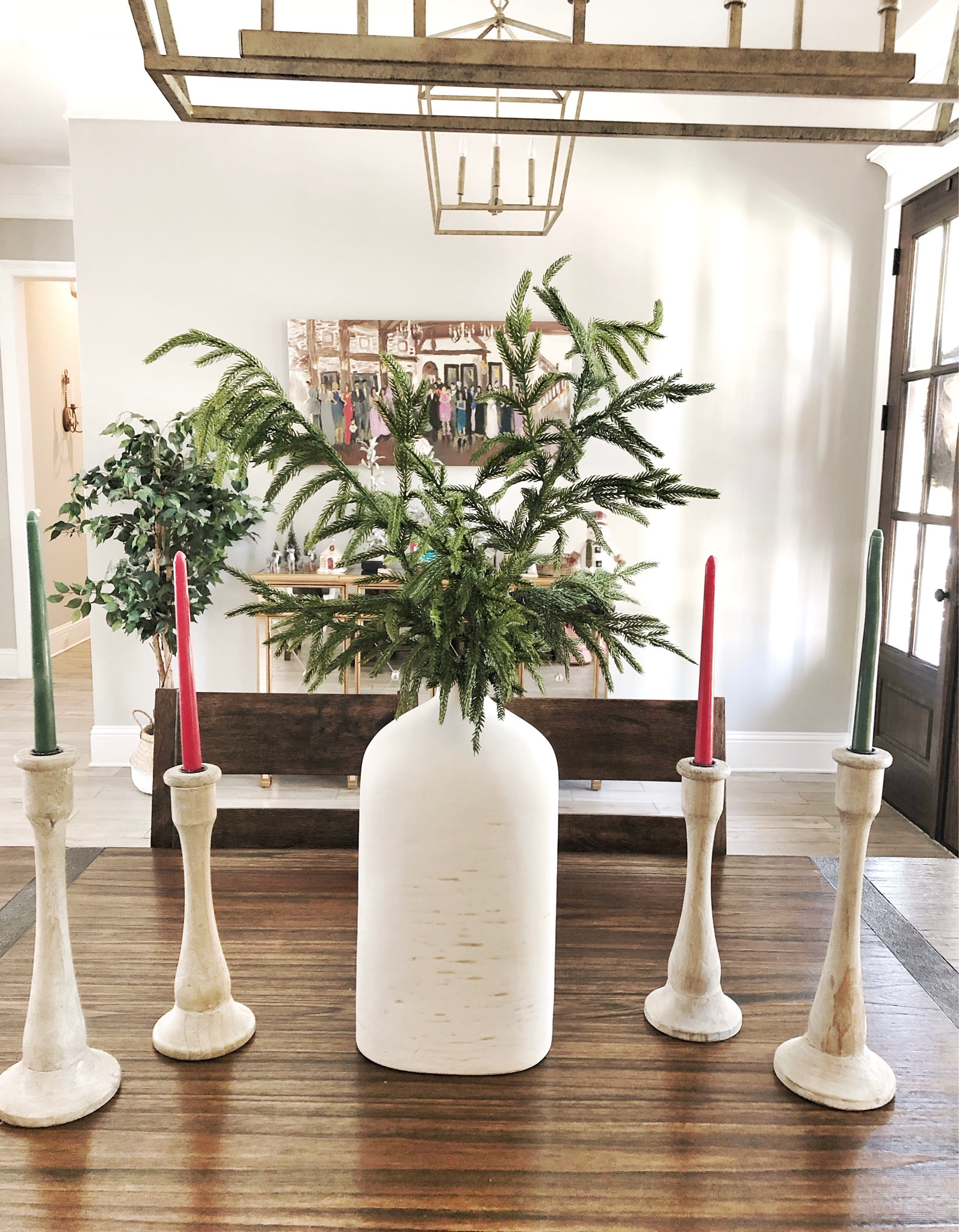 Simple holiday tablescape with the most realistic greenery 🌲 love these stems from Amazon! They’re a little bit on the pricier side but worth it! 



#LTKHoliday #LTKhome #LTKSeasonal