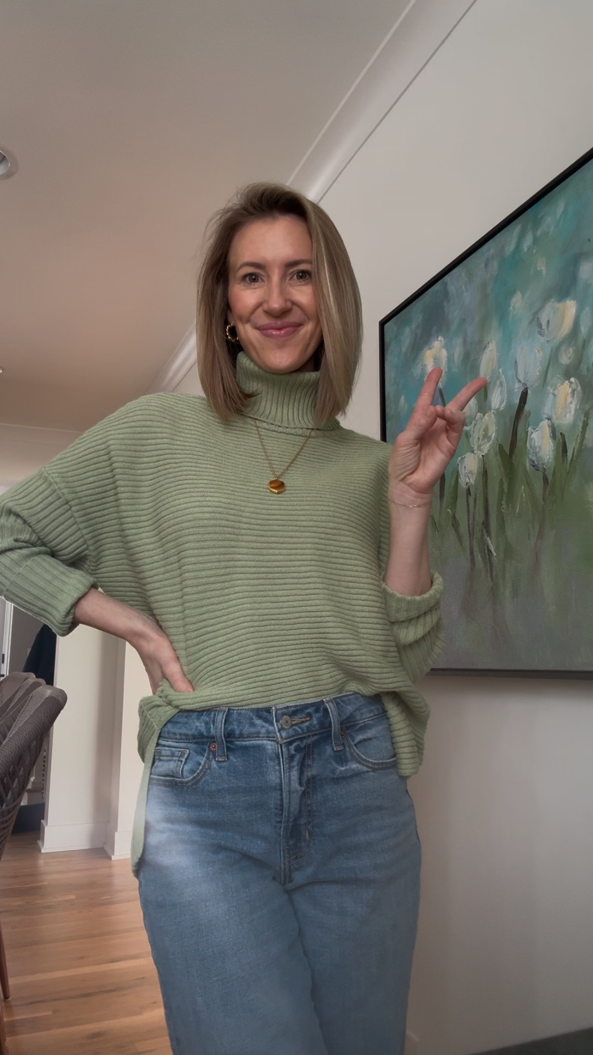 The BEST oversized sweater — Comes in SO many colors!! Loving the baby blue and pink for Spring 💕

#LTKStyleTip #LTKWorkwear #LTKFindsUnder50