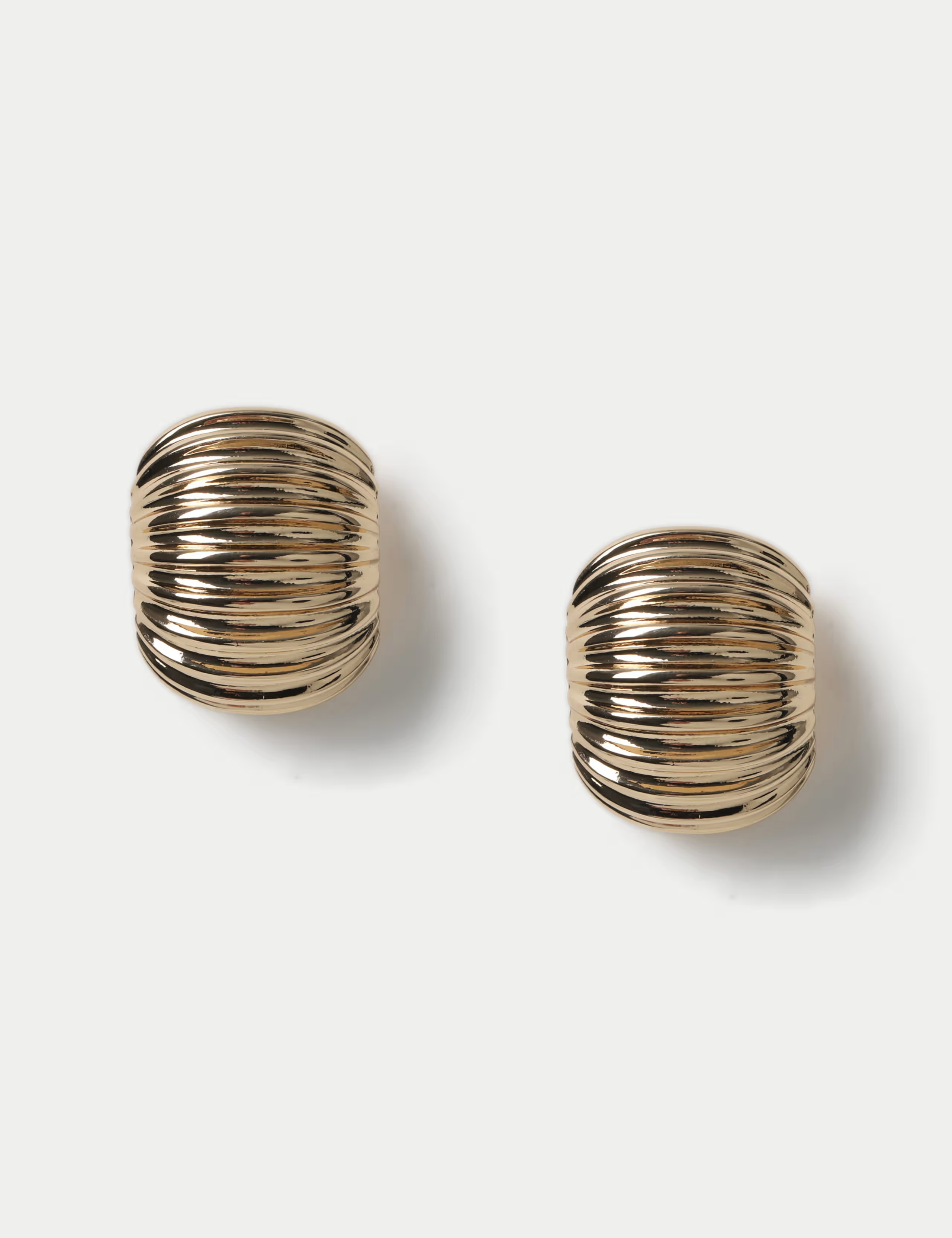 Oversized Ridged Shell Stud Earrings | Marks & Spencer (UK)