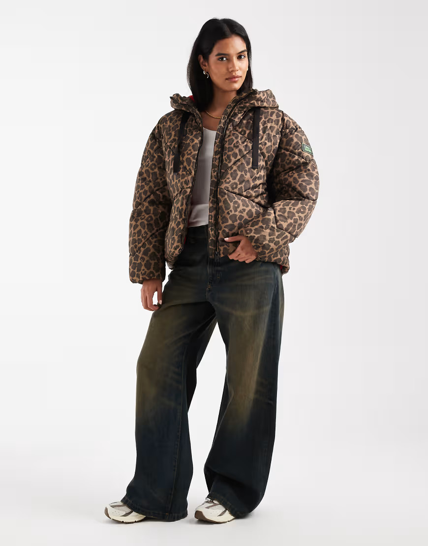 ONLY short puffer coat in leopard print-Brown | ASOS (Global)
