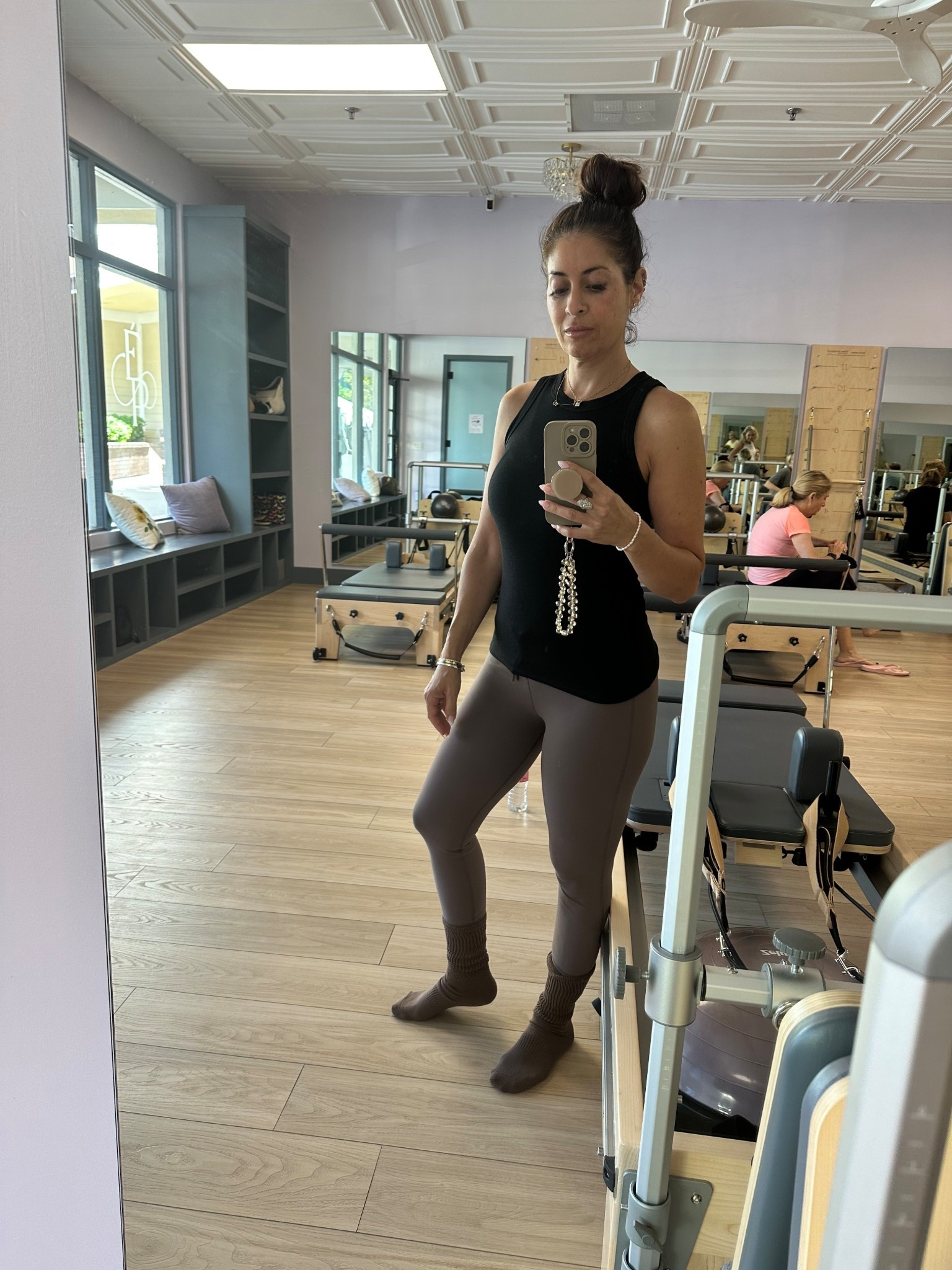 Make time for yourself, because if you don’t someone else will make your time theirs! 💪 I train so I’m strong enough to lift my heavy box of water 😂 and I live in this no-brainer outfit that makes me feel pulled together without even trying. ✨ #LTKfit #LTKstyle #LTKactivewear

#LTKActive #LTKFindsUnder100 #LTKStyleTip