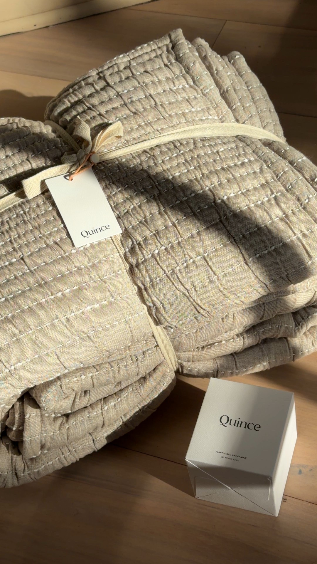 Upgrading our bedding with some luxe new pieces from @onequince! #QuincePartner @shop.ltk #like.tkit

#LTKHoliday #LTKGiftGuide #LTKSeasonal