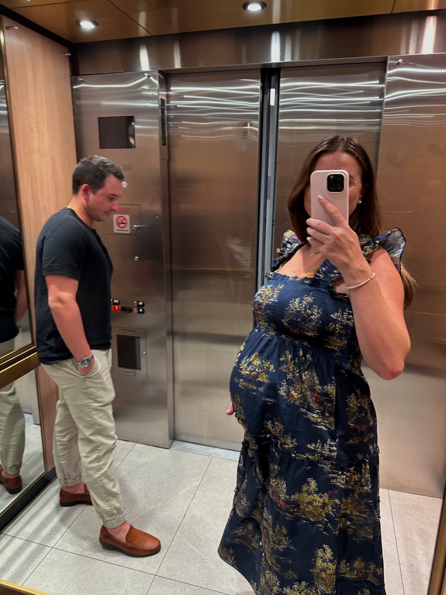 My Hill House dress with equestrian print! If pregnant, I suggest ordering your pre-pregnancy size bc it’s super stretchy!

#LTKBump #LTKTravel #LTKStyleTip