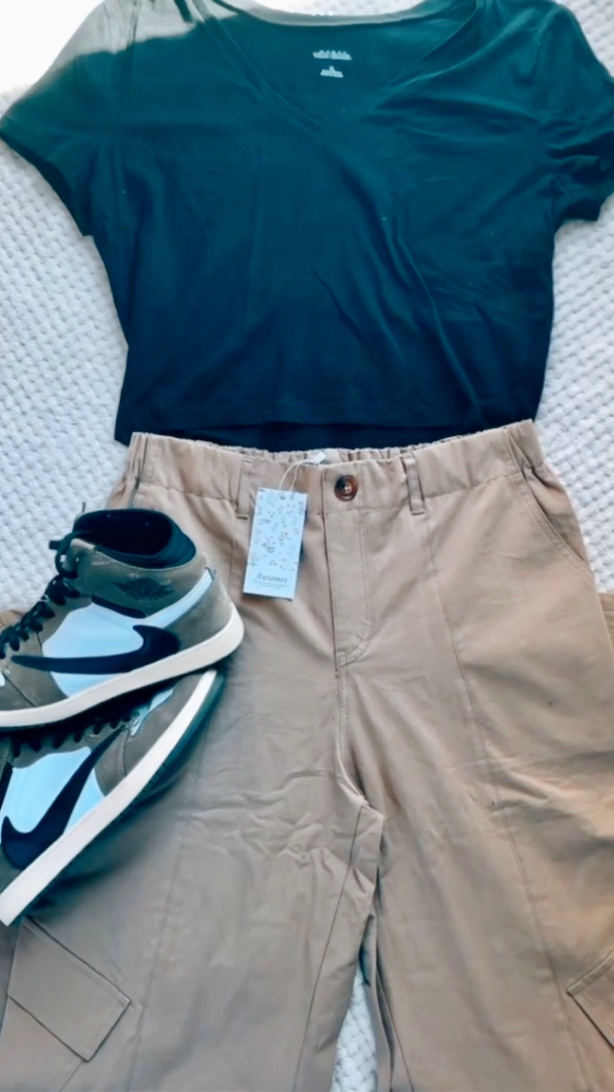 Cargo pants & Travis Scott Air Jordan outfit inspo 🤎✨

#LTKstyletip #LTKfit #LTKshoecrush