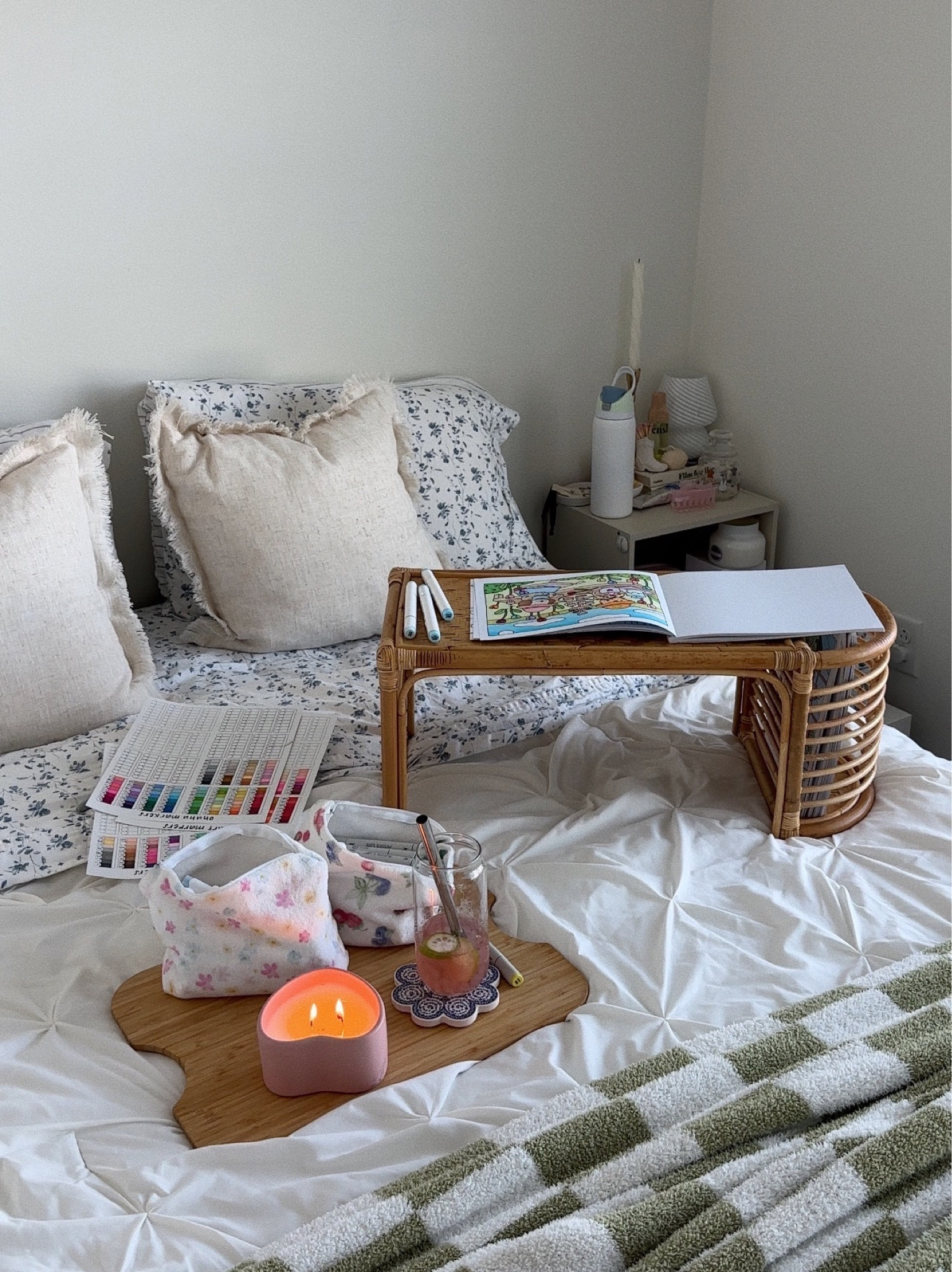 Coloring in bed! 🖍️🛏️✨

#LTKhome #LTKMostLoved #LTKVideo