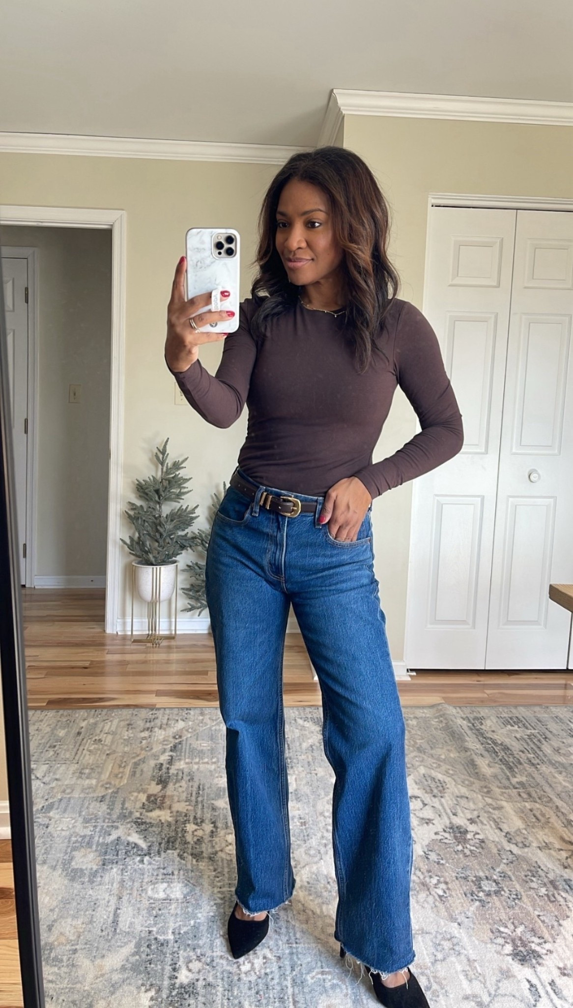 My straight leg jeans are sooo good. Also on sale! I’m wearing a size 27 regular 

Last day for this 40% off sale!
Use code “Holidayrush” at checkout for an extra 15% off! Wearing a small in the top 

#ltkfindsunder100 #ltkholiday #ltkfindsunder50

 #ltkfindsunder50 #ltkholiday #ltkfindsunder100