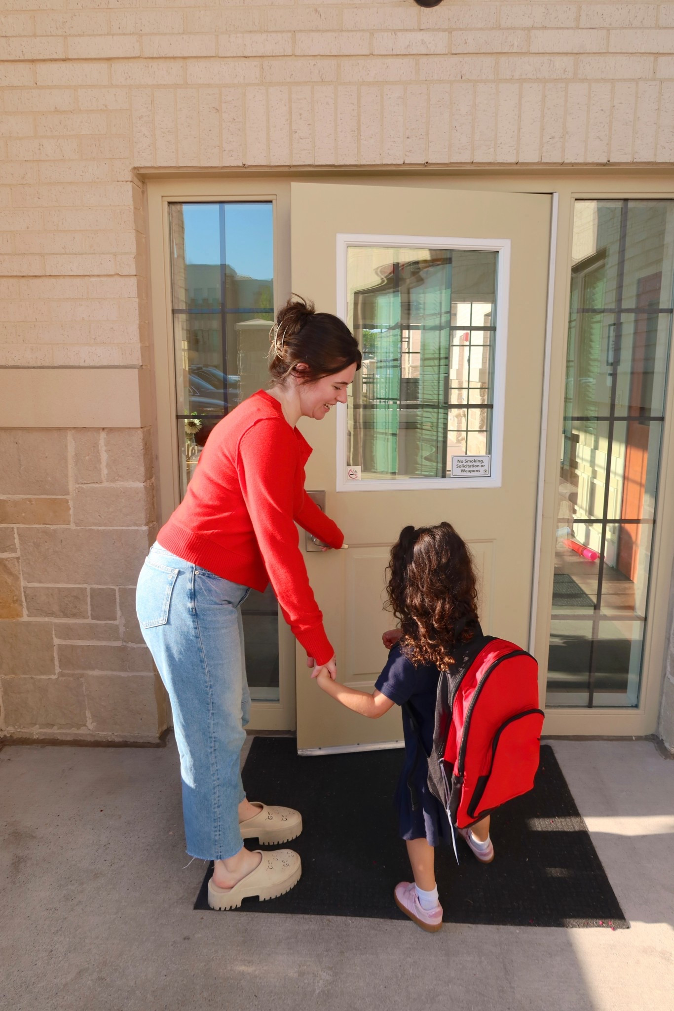 Daily outfit 
Red cardigan from Free people SO soft 
Madewell barrel jeans 
Gucci clogs 

#LTKautumn #LTKSeasonal