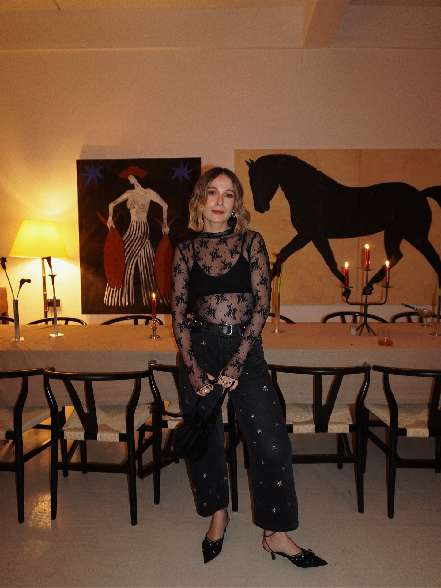 It’s giving…the first Christmas party of the szn! 🖤🎄
@freepeopleeu