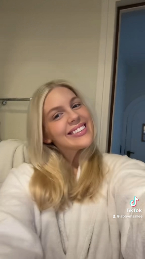 Makeup Routine 

#LTKStyleTip #LTKFindsUnder100 #LTKBeauty