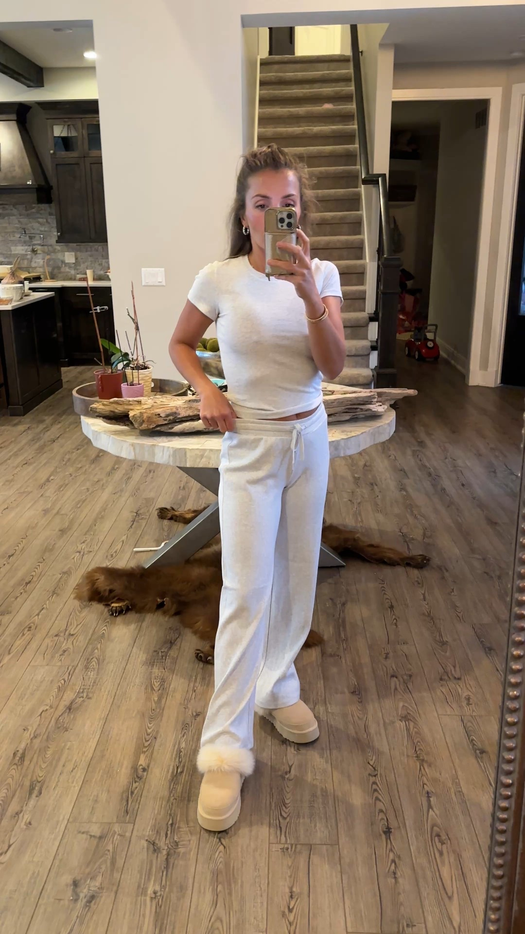 In loveeeee with this cozy, soft & stretchy Aritzia lounge set! 
Perfect lounge set for spring/summer.
Size small top & bottoms

#LTKootd #LTKdayinmylife #LTKmomlife