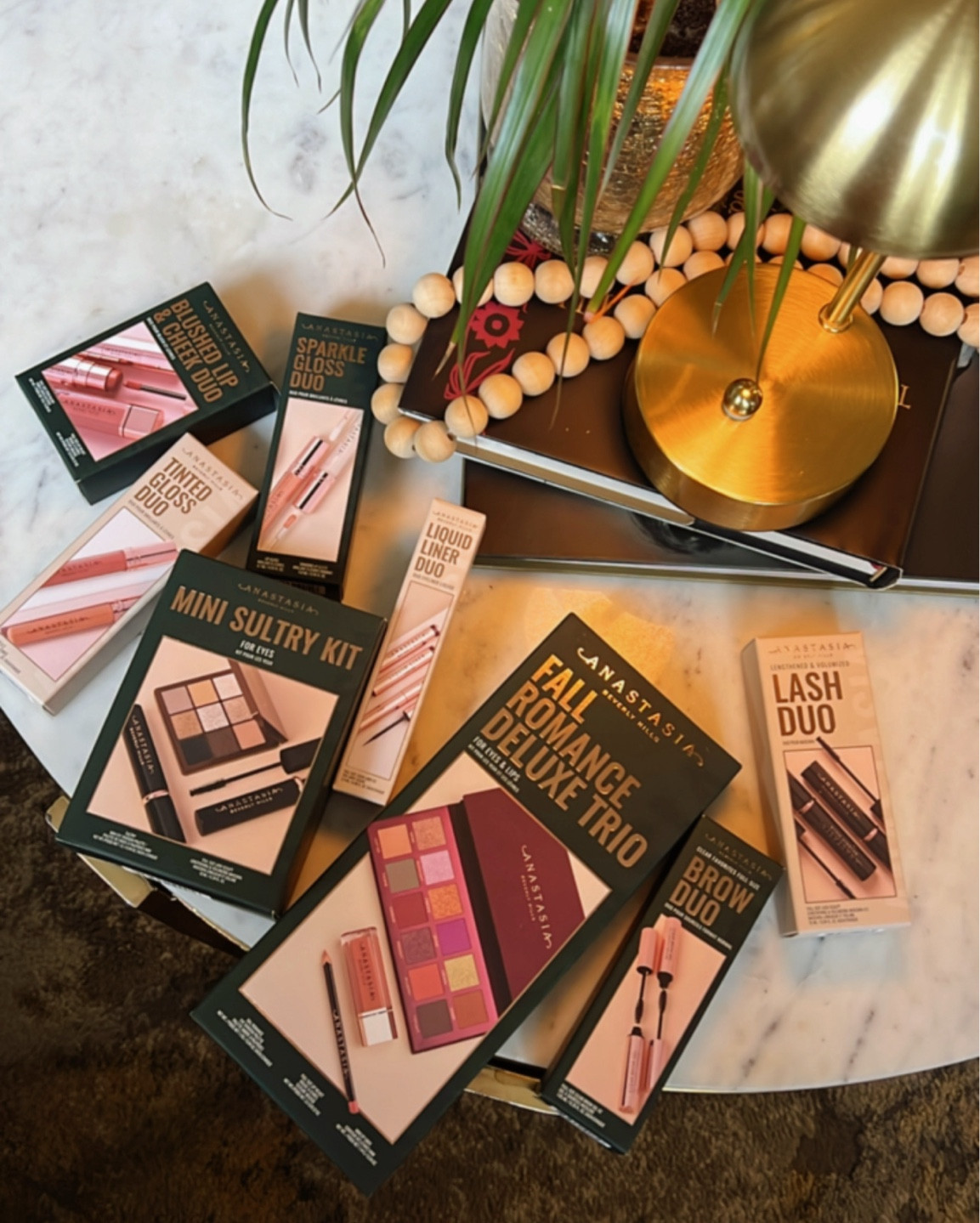 Adding to my make up collection with Anastasia Beverly Hills! Get these holiday sets before they sell out! #ad

#LTKHoliday #LTKBeauty #LTKSeasonal