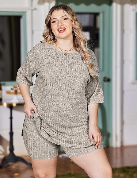 IN'VOLAND Women's Plus Size 2 Piece Outfits Ribbed Knit Matching Outfits T-shirt Biker Shorts Set... | Amazon (US)