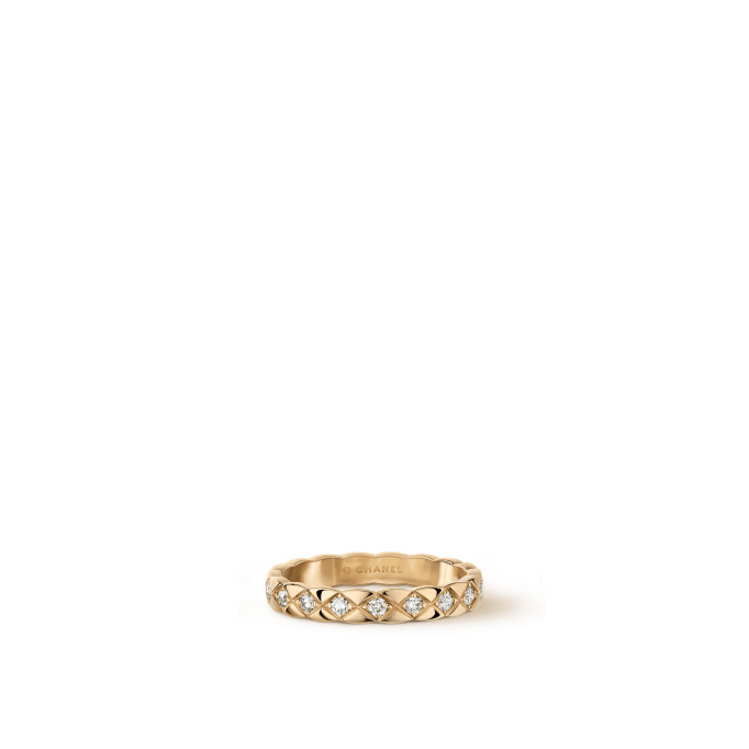 Coco Crush ring  Quilted motif, mini version, 18K BEIGE GOLD, diamonds | Chanel, Inc. (US)