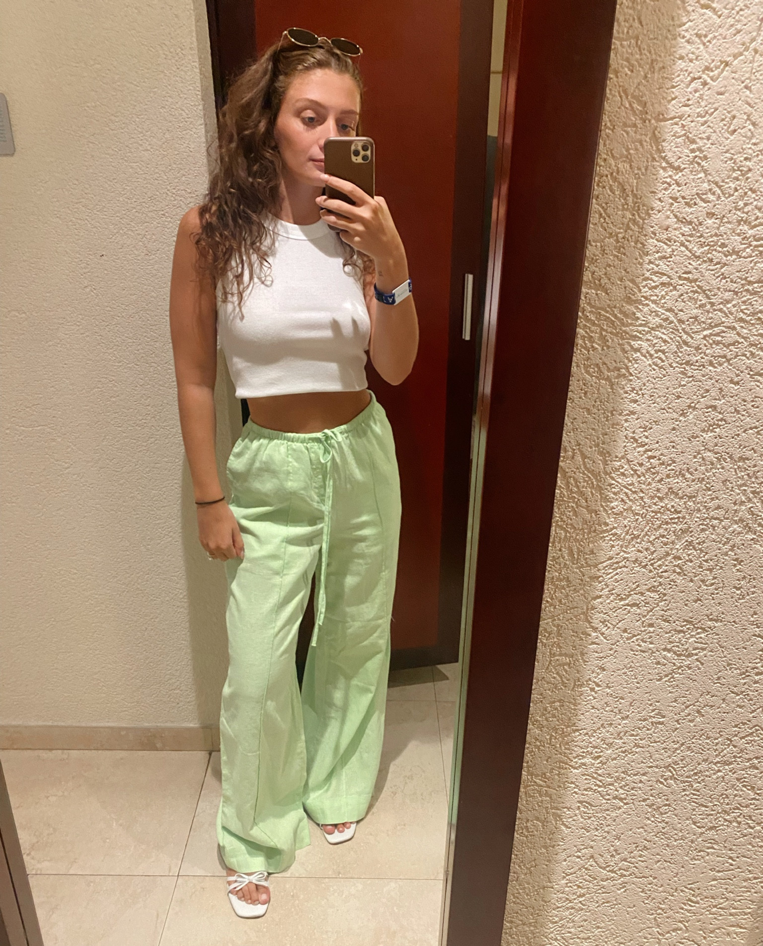 🥝🥝🥝🥥🥥🥥

#LTKSaleAlert #LTKTravel #LTKFindsUnder50