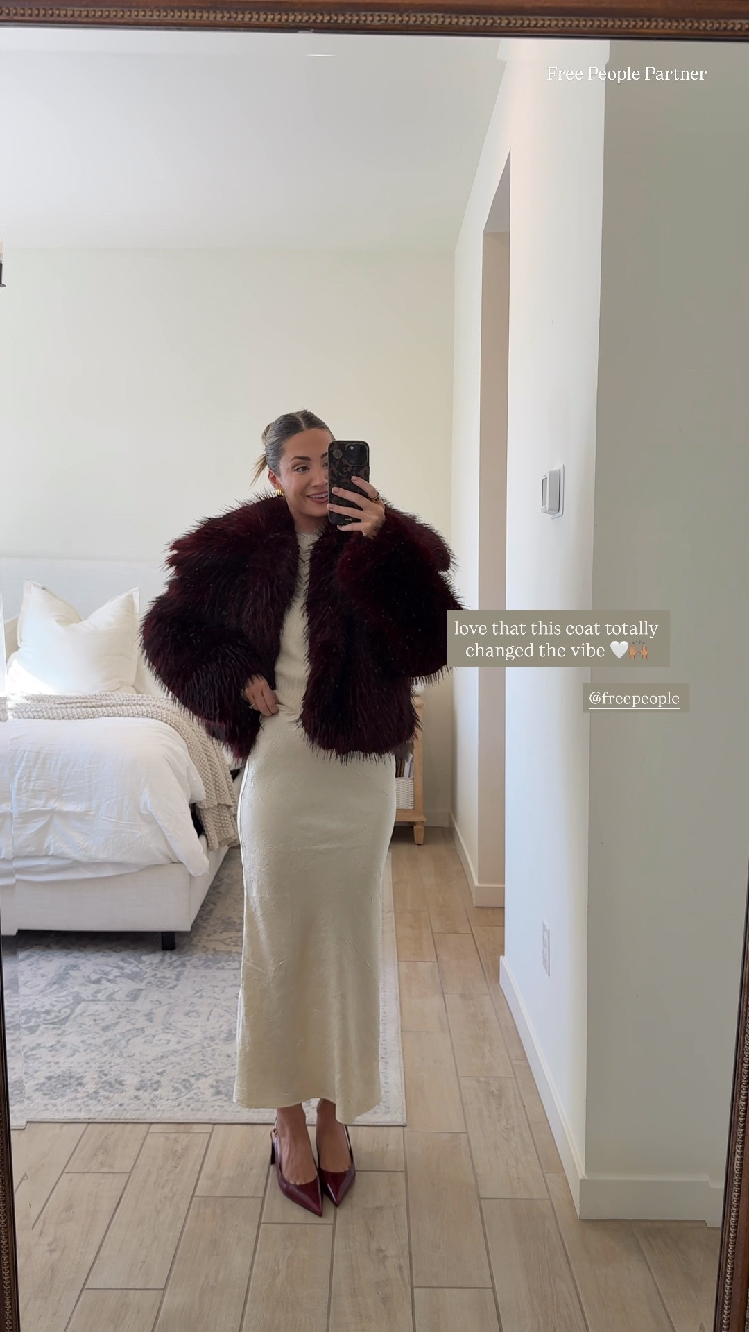 Such a chic holiday outfit for your next party!!! ♥️ small in all! spend $150 at @freepeople & get $100 back to use at a later time 👏🏽 

#LTKgrwm #LTKHoliday #LTKootd