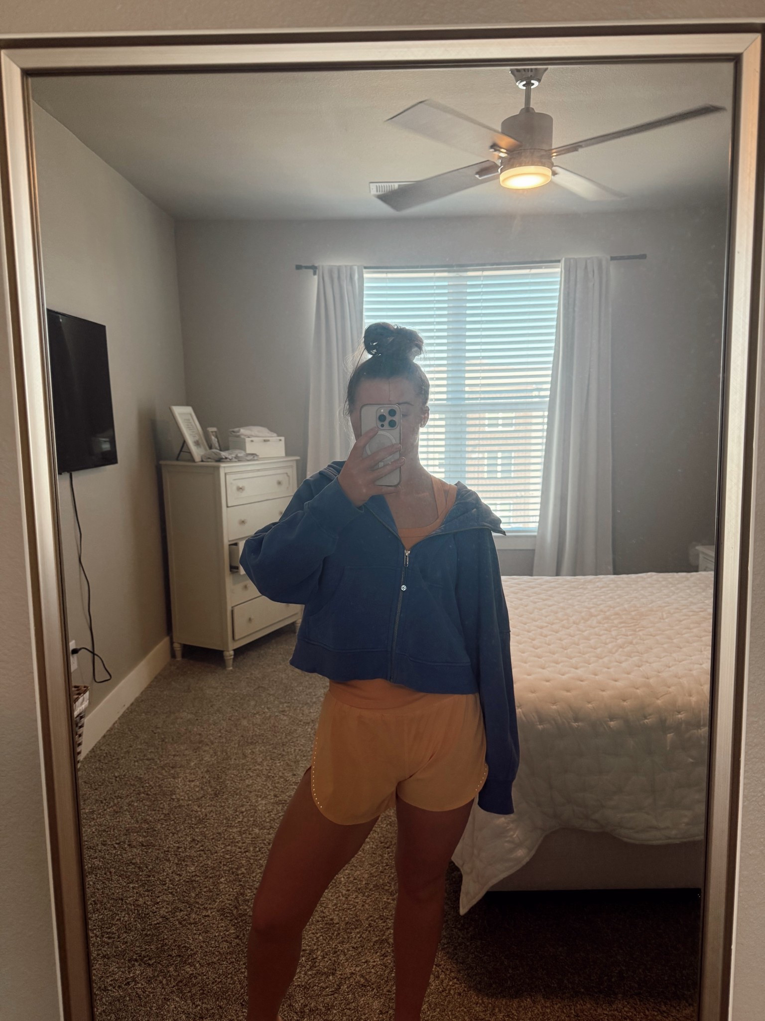 Happy Saturday 🧡🧡🧡 my fav shorts and Scuba - I have all of the colors! And they’re on sale! 

#LTKActive #LTKPetite #LTKSaleAlert