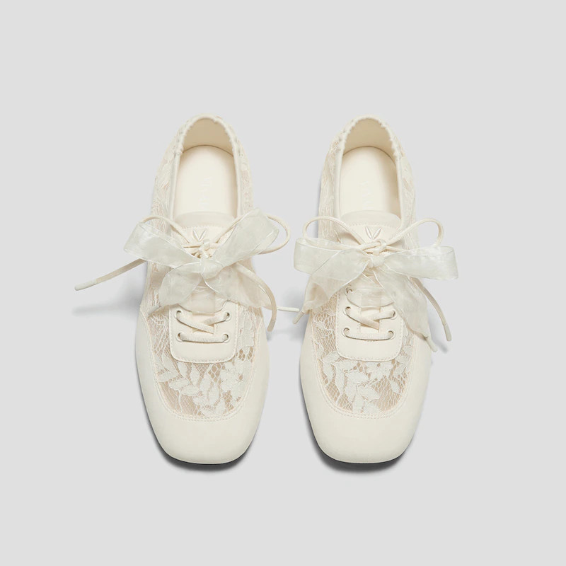 Square-Toe Lace-Up Sneakerinas (Cristina) | VIVAIA
