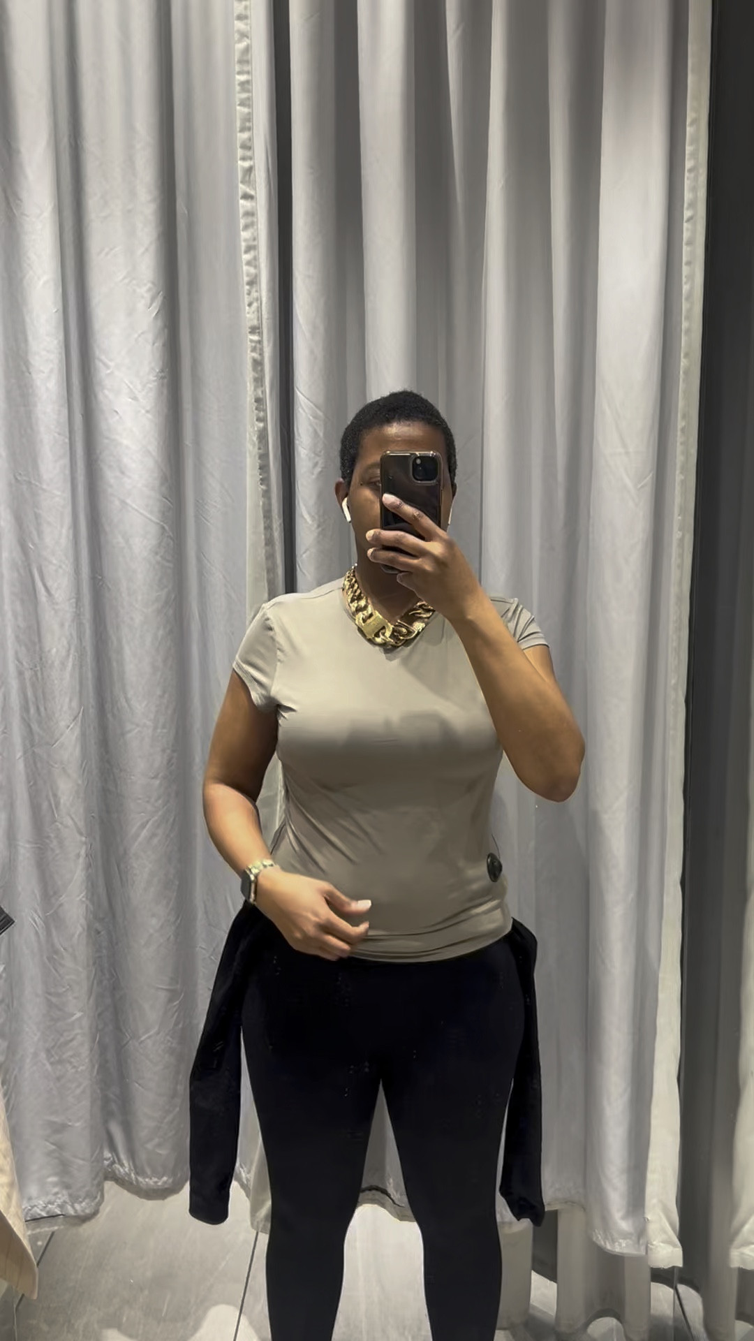 Affordable basics for a key in your wardrobe 

#LTKfindsunder50 #LTKstyletip #LTKmidsize