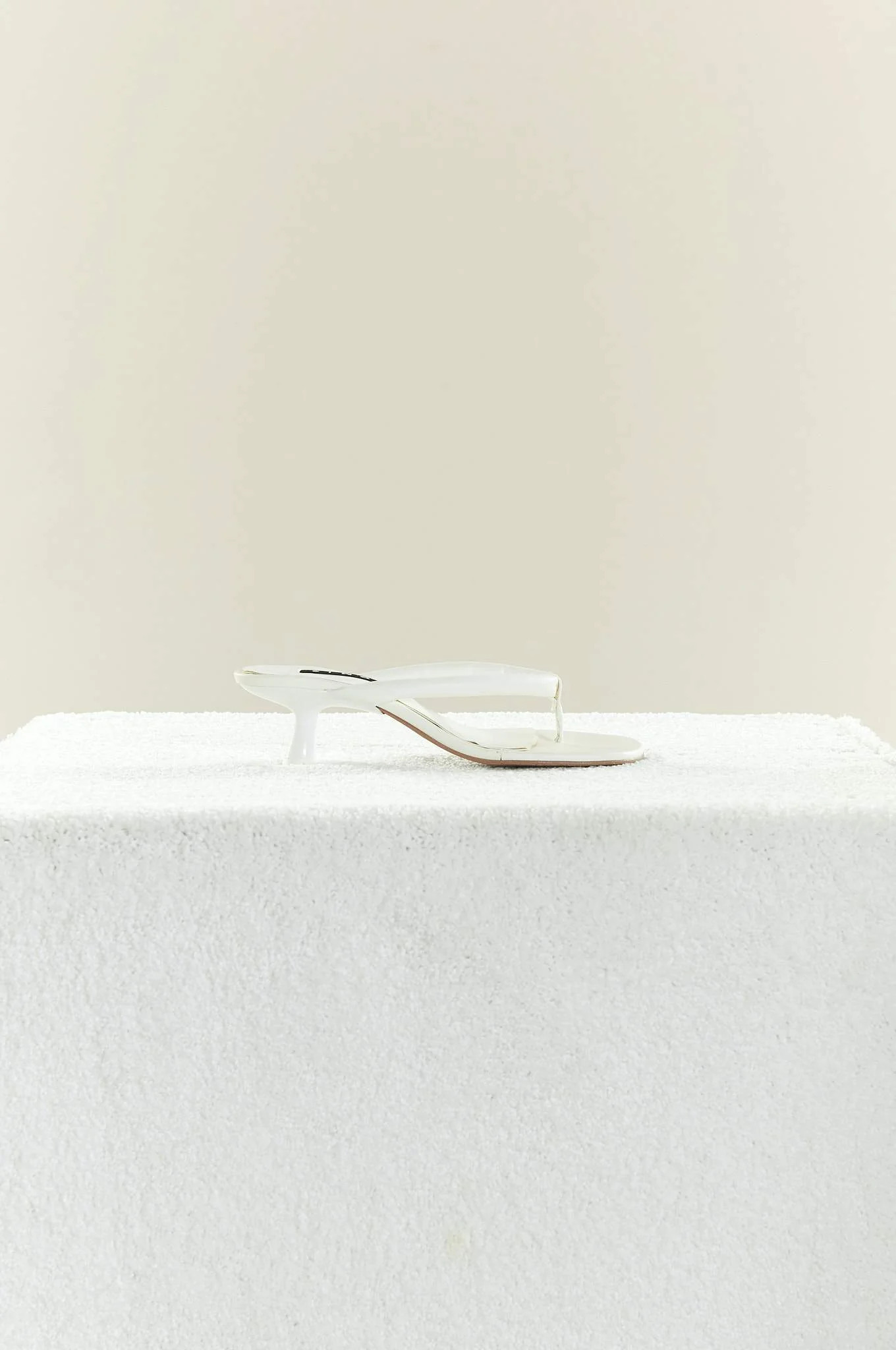 VEGAN LEATHER Beep Thong in White | Simon Miller