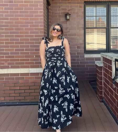 This tie strap maxi reminds me of a nap dress and I love the embroidery on this one! I got a petite small and it runs true to size. 

#LTKstyletip #LTKSeasonal #LTKfindsunder100