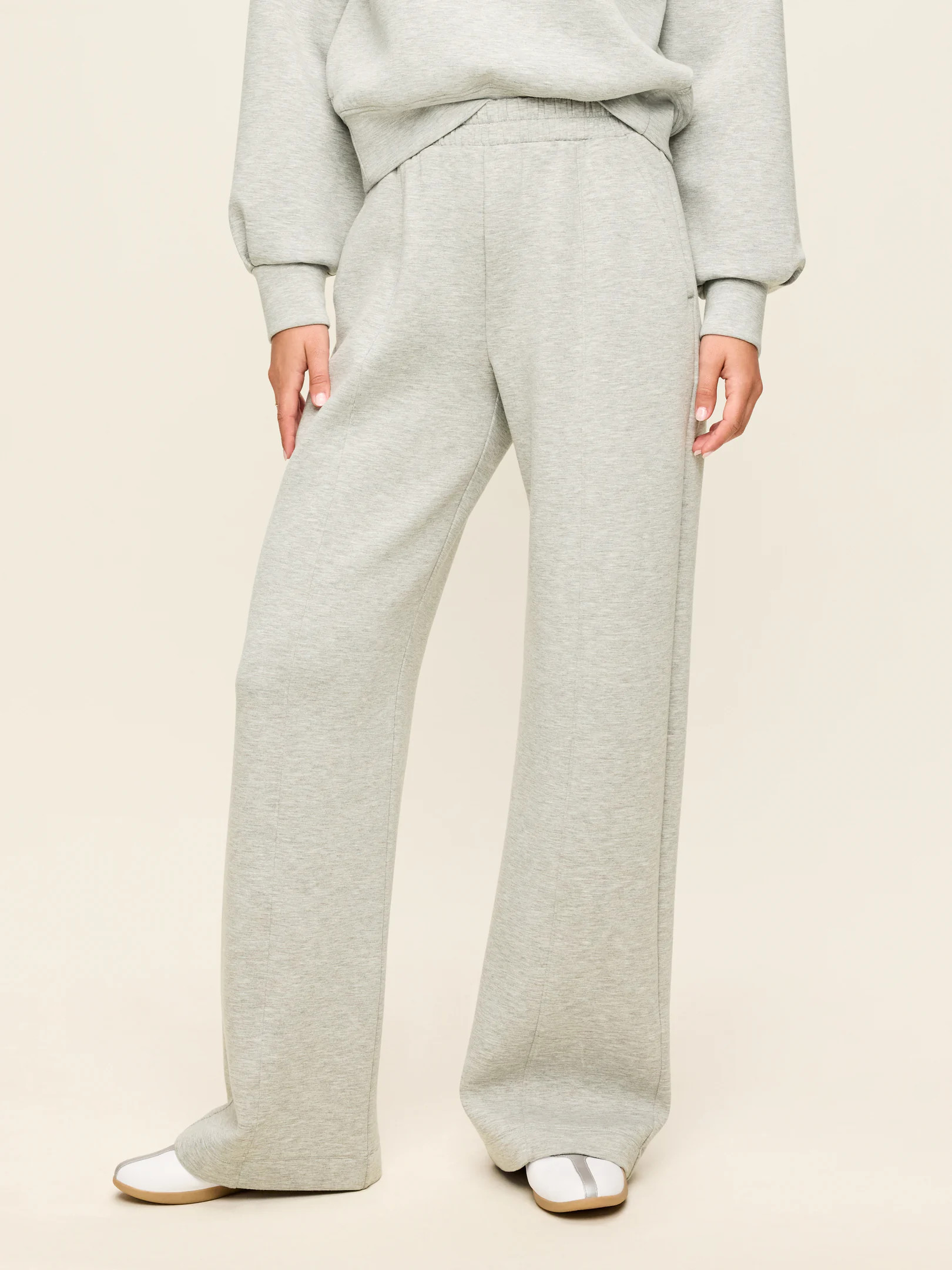 High-Waisted Bounce Fleece Wide-Leg Sweatpants | Old Navy (US)