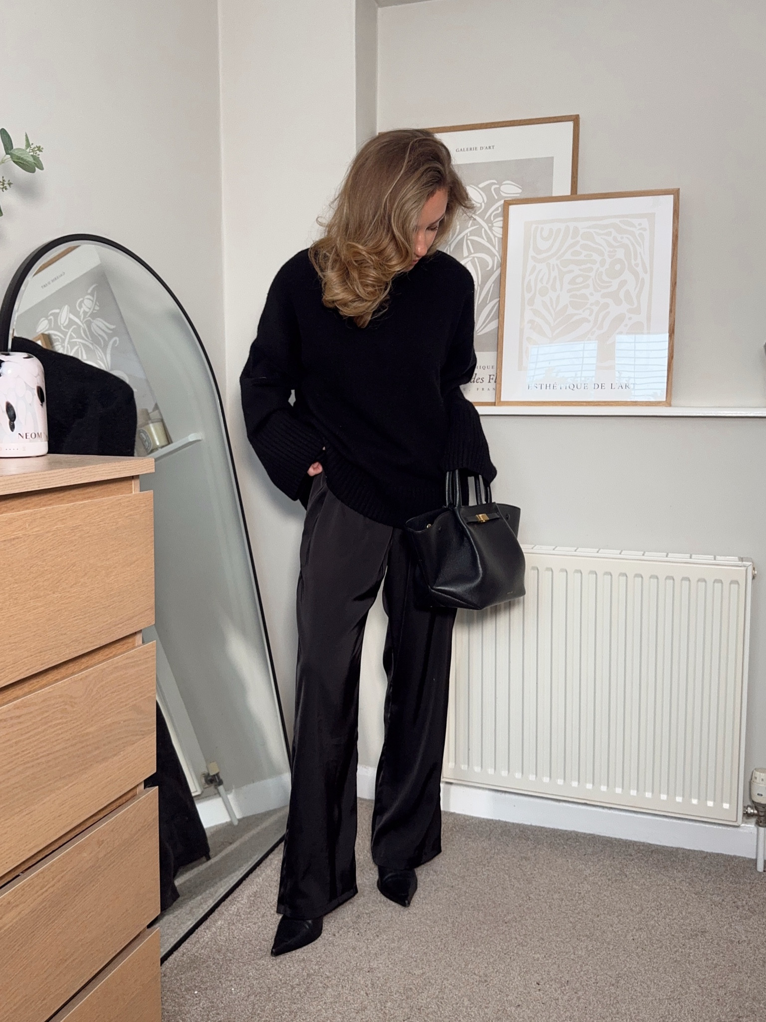 Black knit jumper, winter capsule wardrobe, winter wardrobe essential, 

#LTKstyletip #LTKuk #LTKwinter