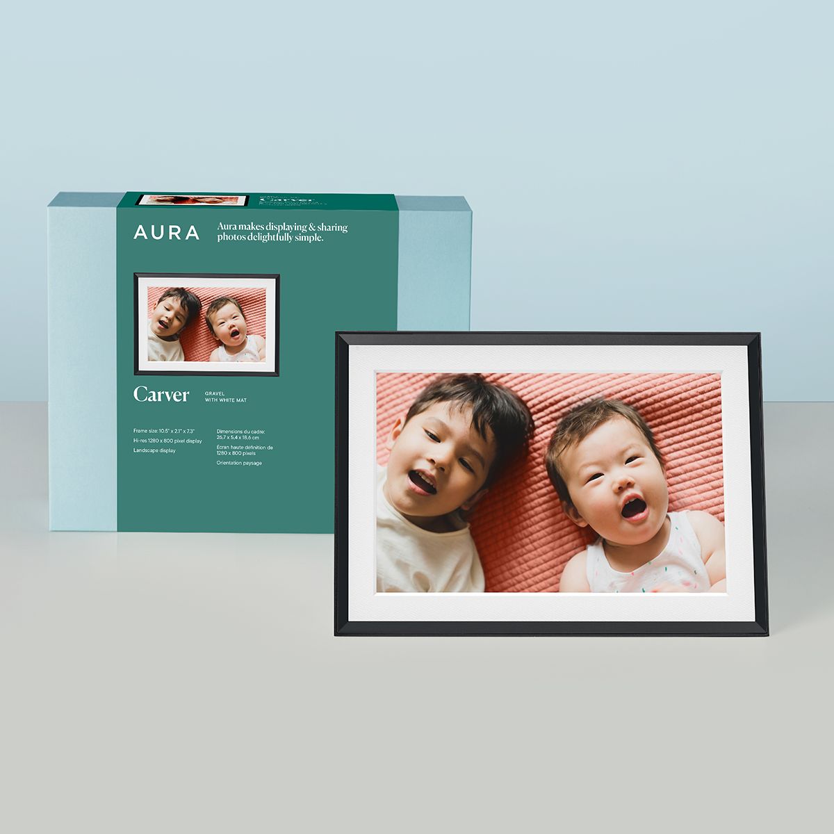 Aura Carver 10.1" Digital Picture Frame | The Container Store