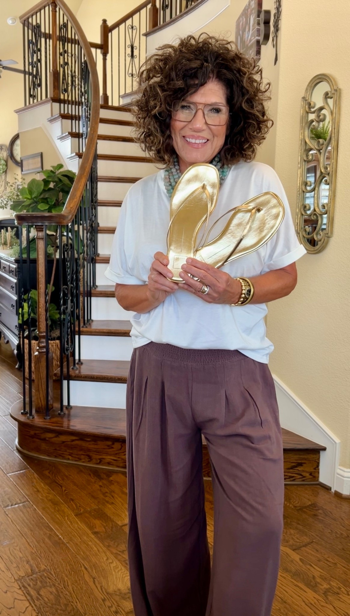 Metallic sandals get me every time! 

Gold sandals
Summer outfit
Vacay style
Summer footwear
Dolce Vita
Rememberwynn18 



#LTKOver40 #LTKootd #LTKSeasonal