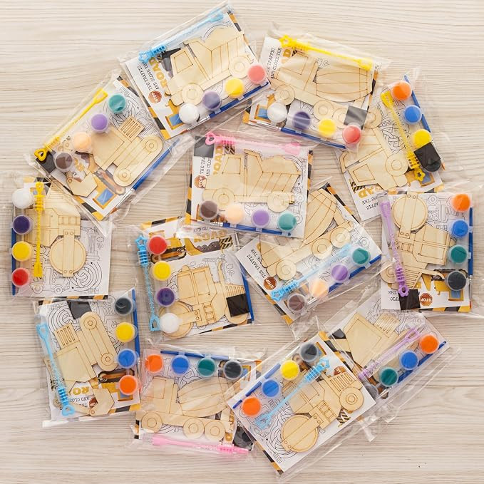Construction Party Favors - 12 PCS Construction Birthday Party Supplies - Truck Theme Bubbles & P... | Amazon (US)