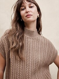 Chubby Curve Hoop Earrings | Banana Republic Factory