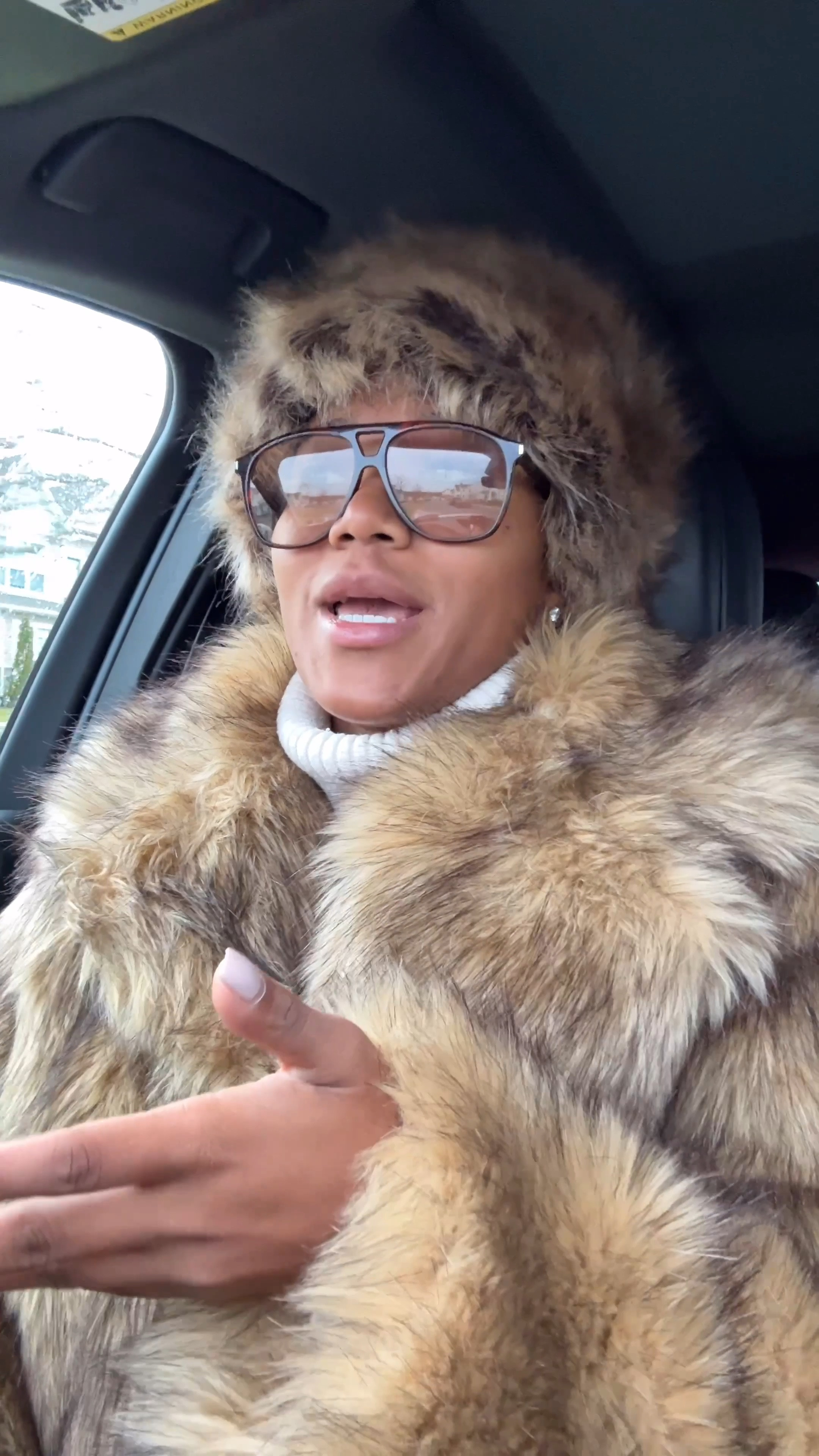 Hat and jacket combo 🥰

Wearing it in size XL i love my coats oversized.

#LTKSeasonal #LTKStyleTip